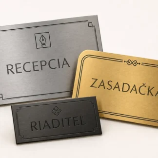 Gravírované laminátové tabuľky